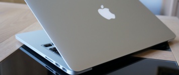 В сеть утекли снимки корпуса нового MacBook Pro c дополнительным тачскрином