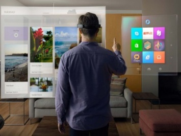 Microsoft выпустил первое обновление для HoloLens