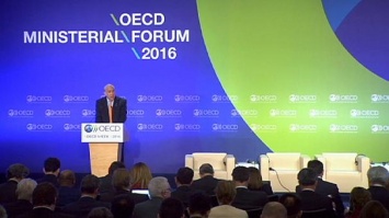 ОЭСР: мировая экономика "в ловушке слабого роста"