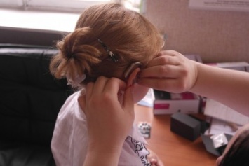 Мечты сбываются: малышка из Покровского района получила слуховые аппараты