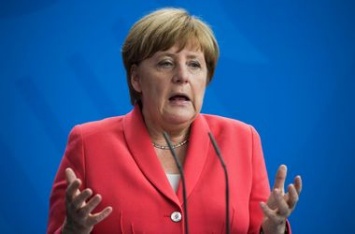 Меркель запретили летать на вертолетах Airbus