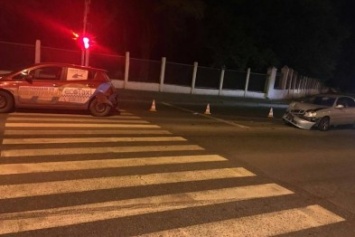 В аварии на Салтовке пострадал водитель "легкового" автомобиля (ФОТО)