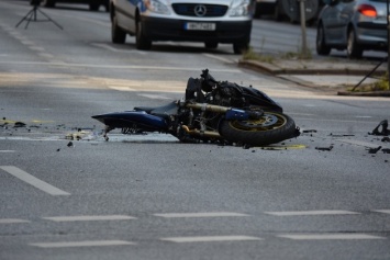 Мотоциклист погиб в ДТП с экскурсионным автобусом в Петербурге