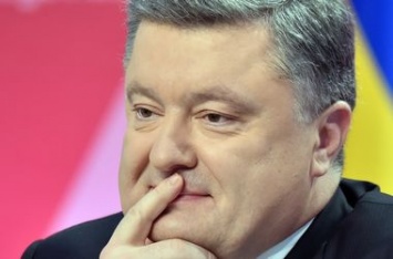 Порошенко: Украина остается приверженной сотрудничеству с МВФ и ВБ