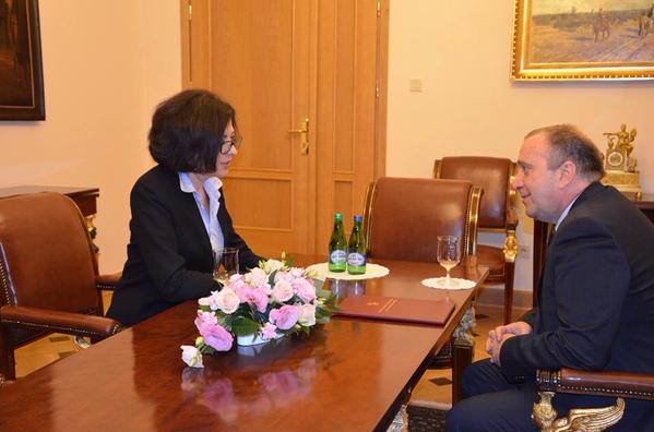 Сыроид проводит встречу с главой МИД Польши Схетыной