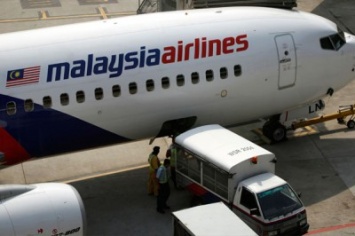 Самолет Malaysia Airlines попал в зону сильной турбулентности