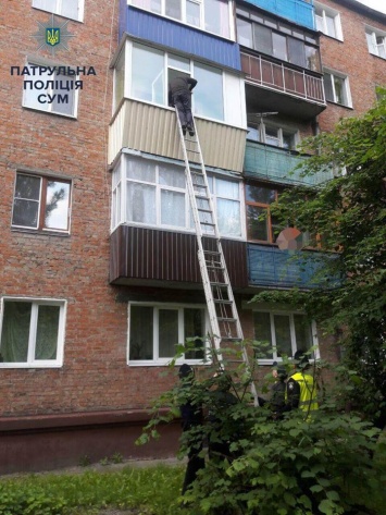 В Сумской обл. полицейские через балкон третьего этажа освободили похищенного иностранца