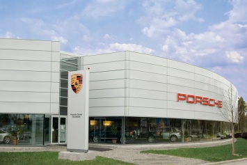 Porsche открывает представительство на Алтае