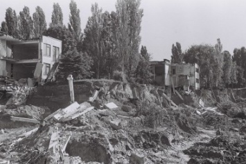 Трагедия на Тополе: 19 лет назад под землю ушли многоэтажка, школа и детский сад (ФОТО)