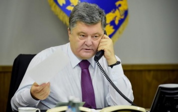 Порошенко попросил Олланда поспособствовать выдаче виз украинцам к Евро-2016