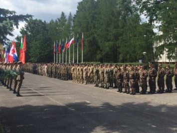 Украинские военные начали полевые учения в рамках учений "Анаконда-2016"