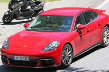 Porsche Panamera попалась без камуфляжа