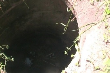 В Сумах мужчина упал в канализационный люк (ФОТО)