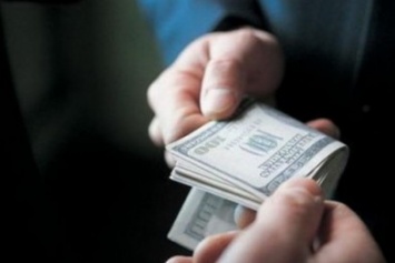 Сумской пограничник за взятку в 700 долларов может сесть на 10 лет