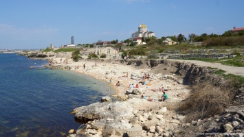 Заксобрание Севастополя требует отмены запрета на купание в Херсонесе