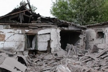 Обстрелом в Макеевке повреждены 15 домов: список разрушений
