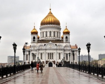 Рядом с храмом Христа Спасителя появится детская площадка