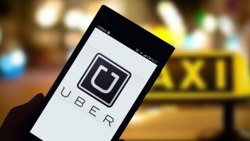 Uber начал тестировать в Москве оплату наличными