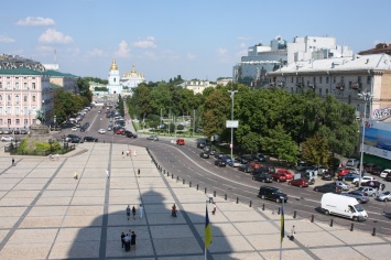 Центр Киева перекроют улицы из-за ночного пробега