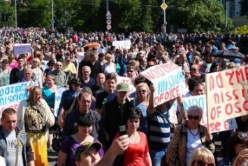 Три тысячи макеевчан приняли участие в митинге против вооруженной миссии ОБСЕ