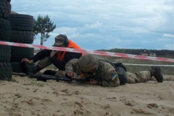 В Черниговской области прошли первые в истории страны соревнования снайперов