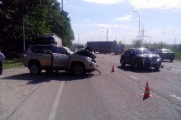 В аварии на окружной погиб водитель внедорожника (ФОТО)