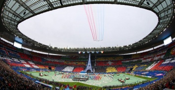 Во Франции состоялась церемония открытия Евро-2016 (Видео)