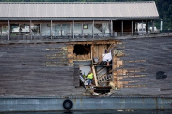 В Норвегии произошло столкновение плавучего музея "Ноев ковчег" с судном береговой охраны