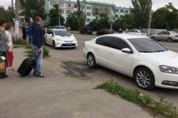 Сегодня в Херсоне авто с днепропетровскими номерами преследовали пять полицейских машин (фото)