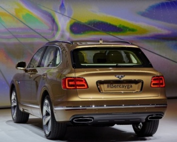 В России продали 34 кроссовера Bentley Bentayga