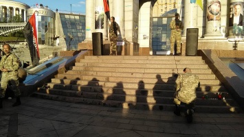 В "Правом секторе" настаивают, что под Авдеевкой погибли шестеро бойцов