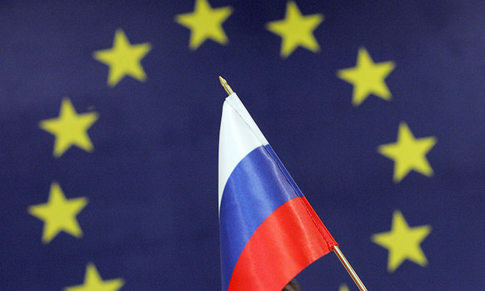 Россия внесла в "черный список" около сотни европейских политиков