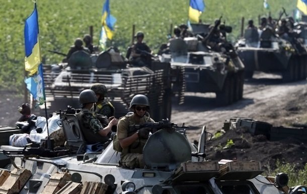 В Украине в настоящее время создается мощная армия - Полторак