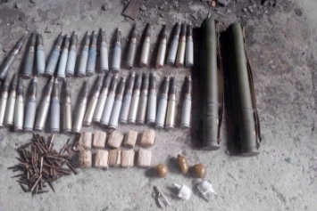 В Запорожской области нашли тайник с гранатометами (ФОТО)