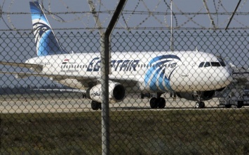 Комиссия по расследованию авиакатастрофы Egypt Air подвтердила, что перед падением самолет развернулся на 360 градусов