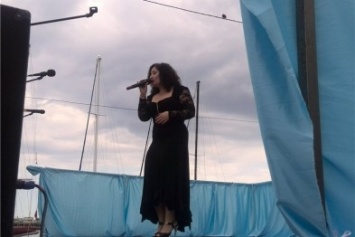 В честь Черноморского форума по хлебопечению на набережной Ялты состоялся концерт