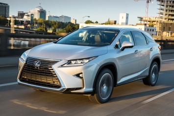 Продажи Lexus RX в России выросли на 182%