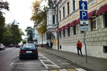 Автомобилистов не будут штрафовать на велосипедной полосе