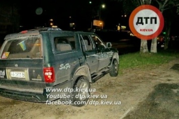 В Святошинском районе во внедорожнике был найден труп мужчины