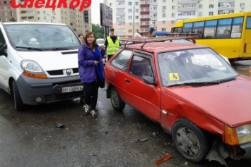 В Сумах на Прокофьева столкнулись два авто (ФОТО)