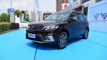 Geely показала новый кроссовер Vision X6