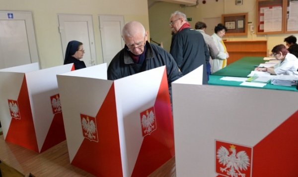В Польше на выборы президента потратили в два раза меньше средств, чем в Украине