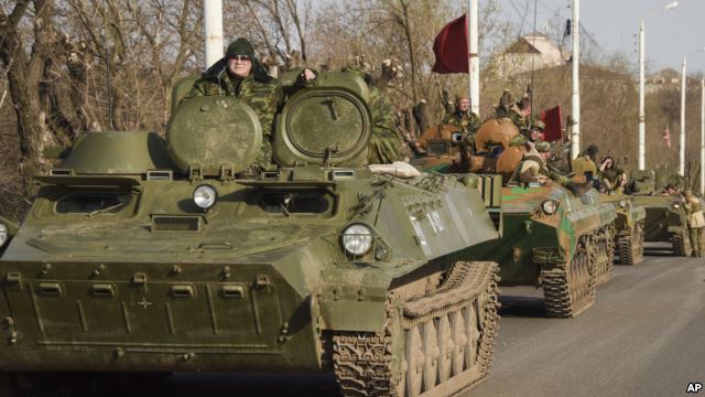 Восточная Украина: перемирие продолжается, а число жертв растет