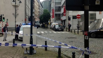 Задержанный в торговом центре в Брюсселе мог иметь пояс со взрывчаткой - СМИ