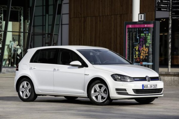 Volkswagen Golf получил новый экономный двигатель