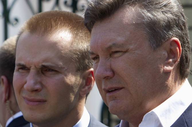 Во второй раз Януковичи обжаловали санкции ЕС