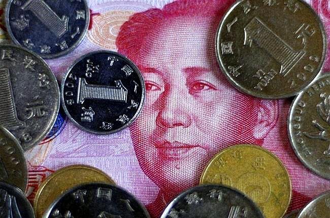 Минфин РФ изучает возможность выпуска долговых инструментов в юанях