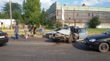 Лобовое столкновение на объездной. Фото с места происшествия