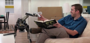 Boston Dynamics научила робоящерицу падать на банановой кожуре