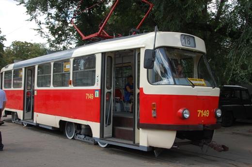 В Киеве из-за ДТП приостановлено движение трамваев на четырех маршрутах